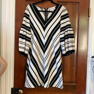 Nicole Miller, Black & Cream, Chevron A-Line Dress, Sz 10